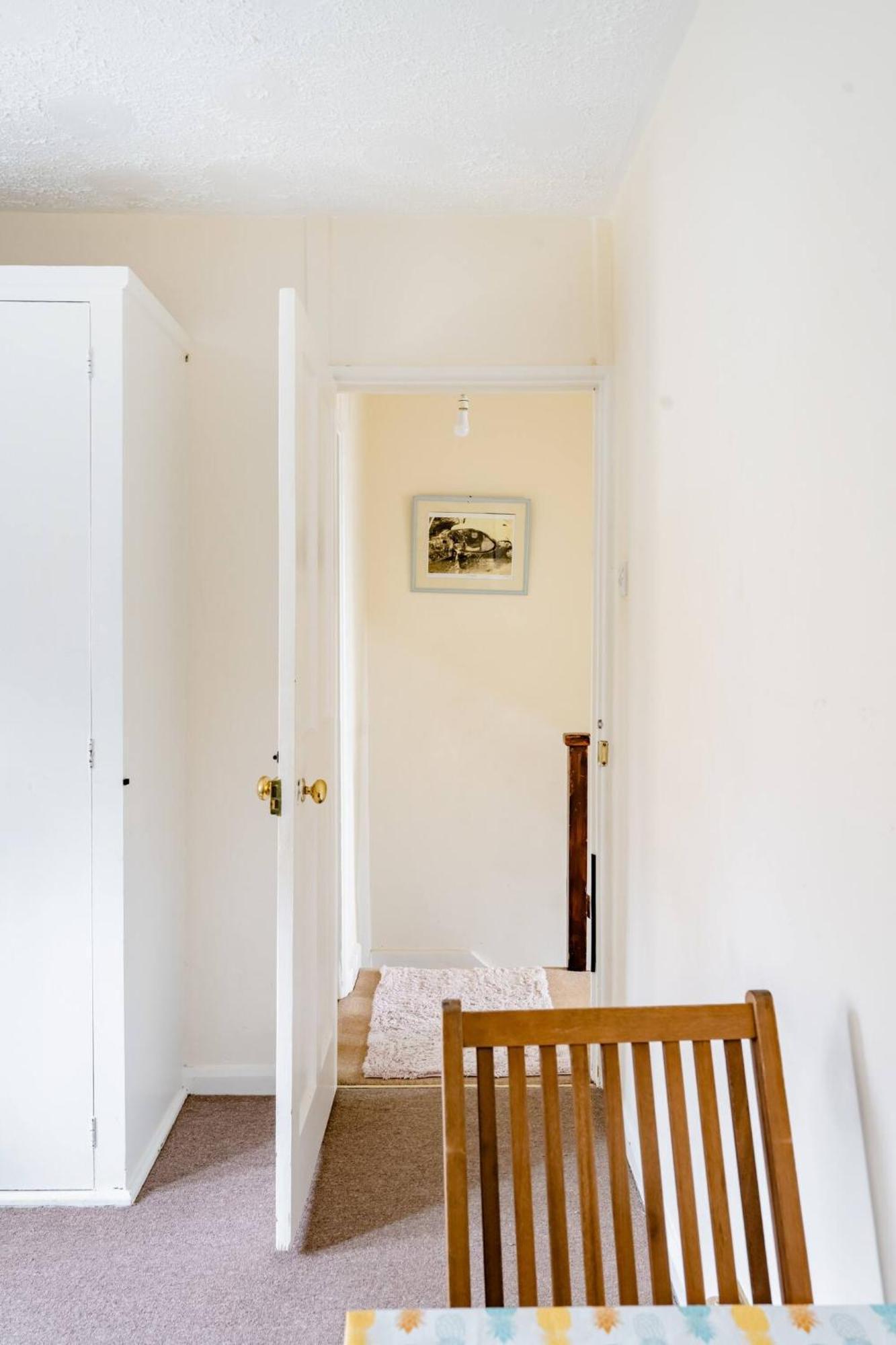 Morden House * Morden (Greater London)